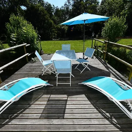 Le Mouly/petit Holiday home Miossens-Lanusse